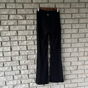 Lululemon Solid Black High Rise Groove Pants Size 4